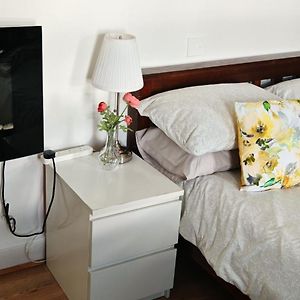 Studio met een King Size Bed